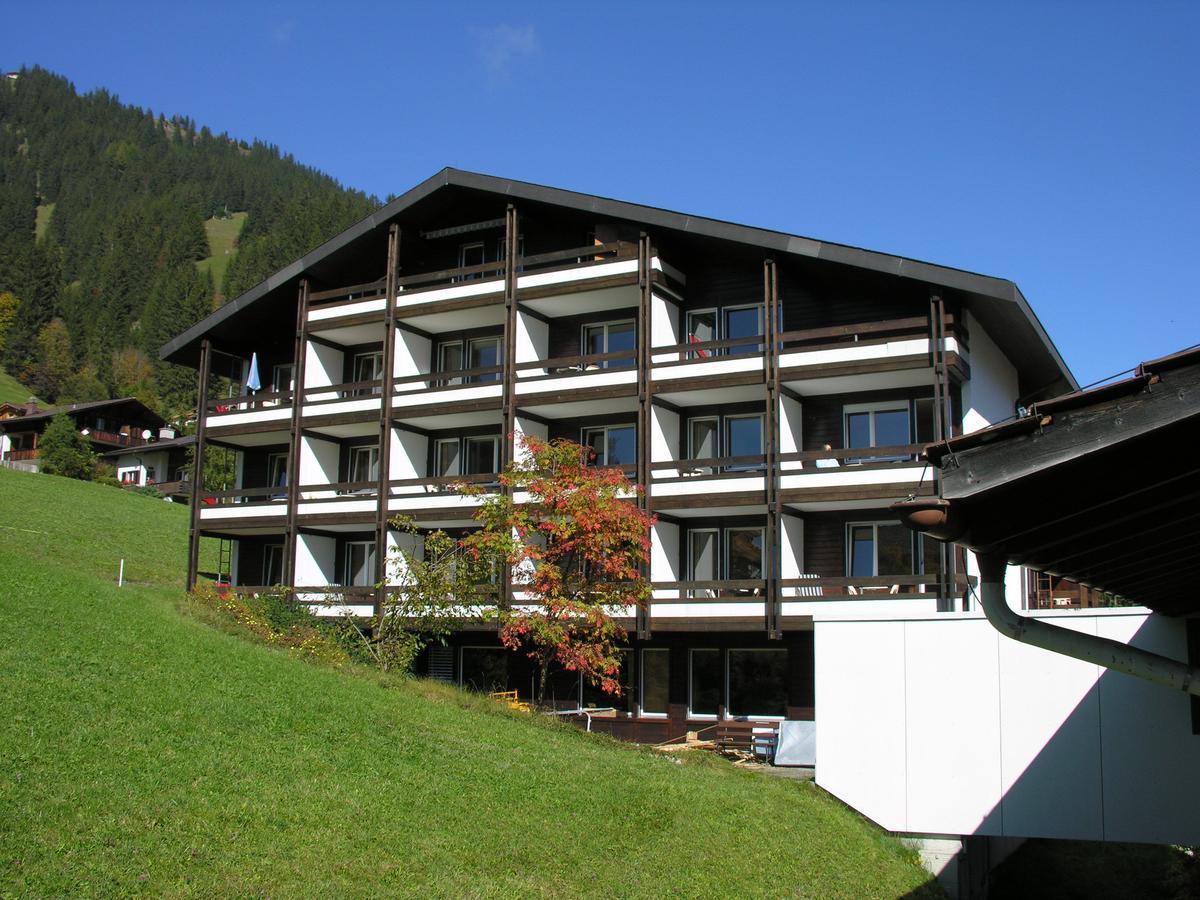 Hotel Hari Im Schlegeli Adelboden Extérieur photo