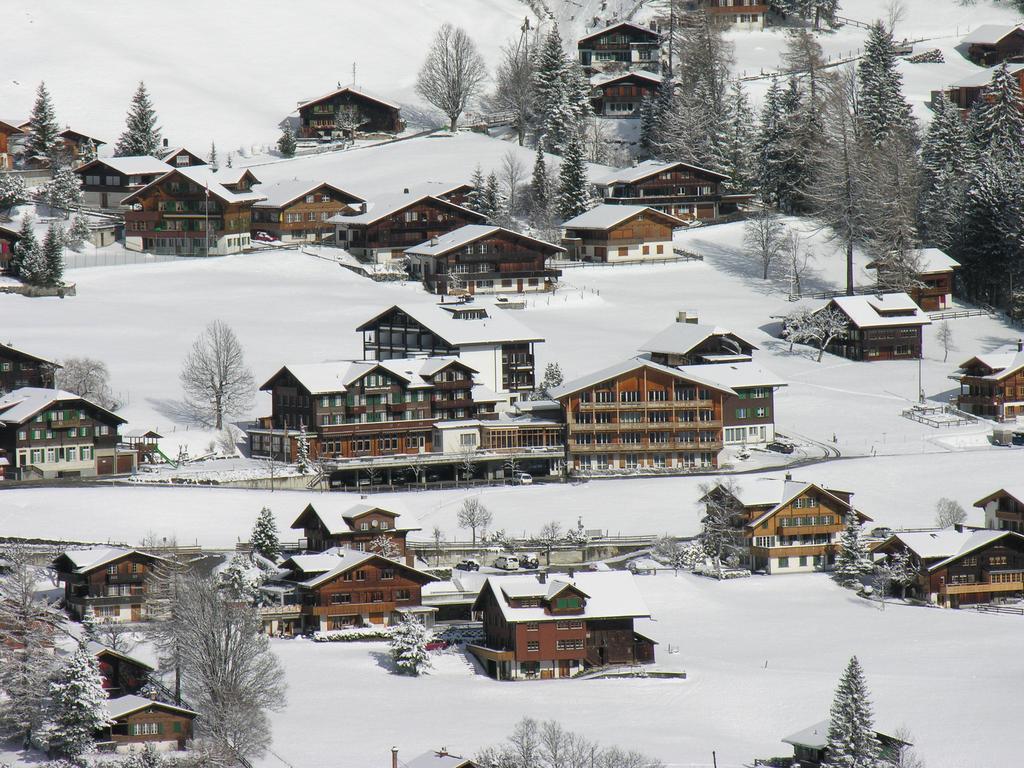 Hotel Hari Im Schlegeli Adelboden Extérieur photo